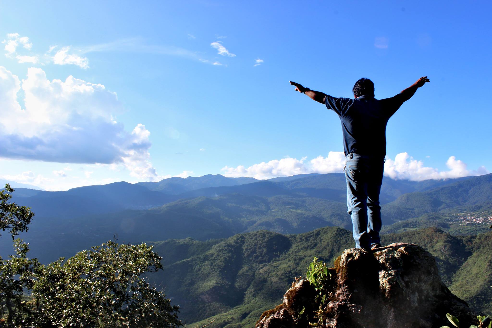 Mexico adventure tours Caxaca, Sierra Norte Mountains