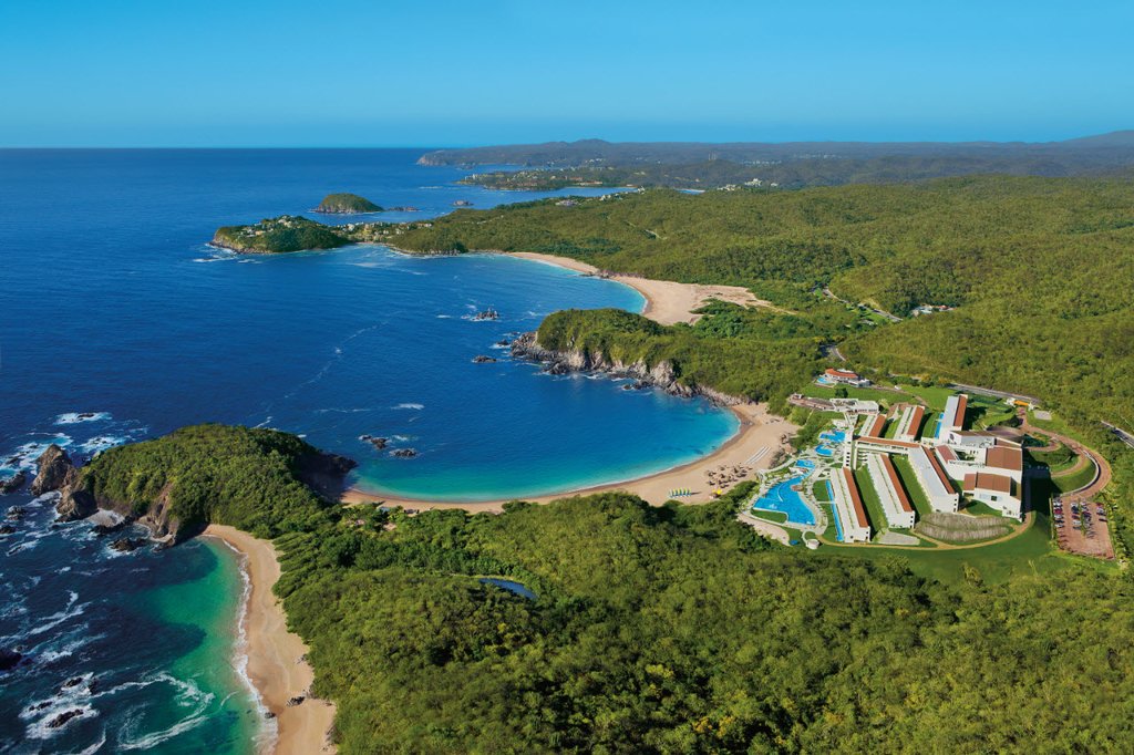 Oaxaca beach tour Huatulco Resort