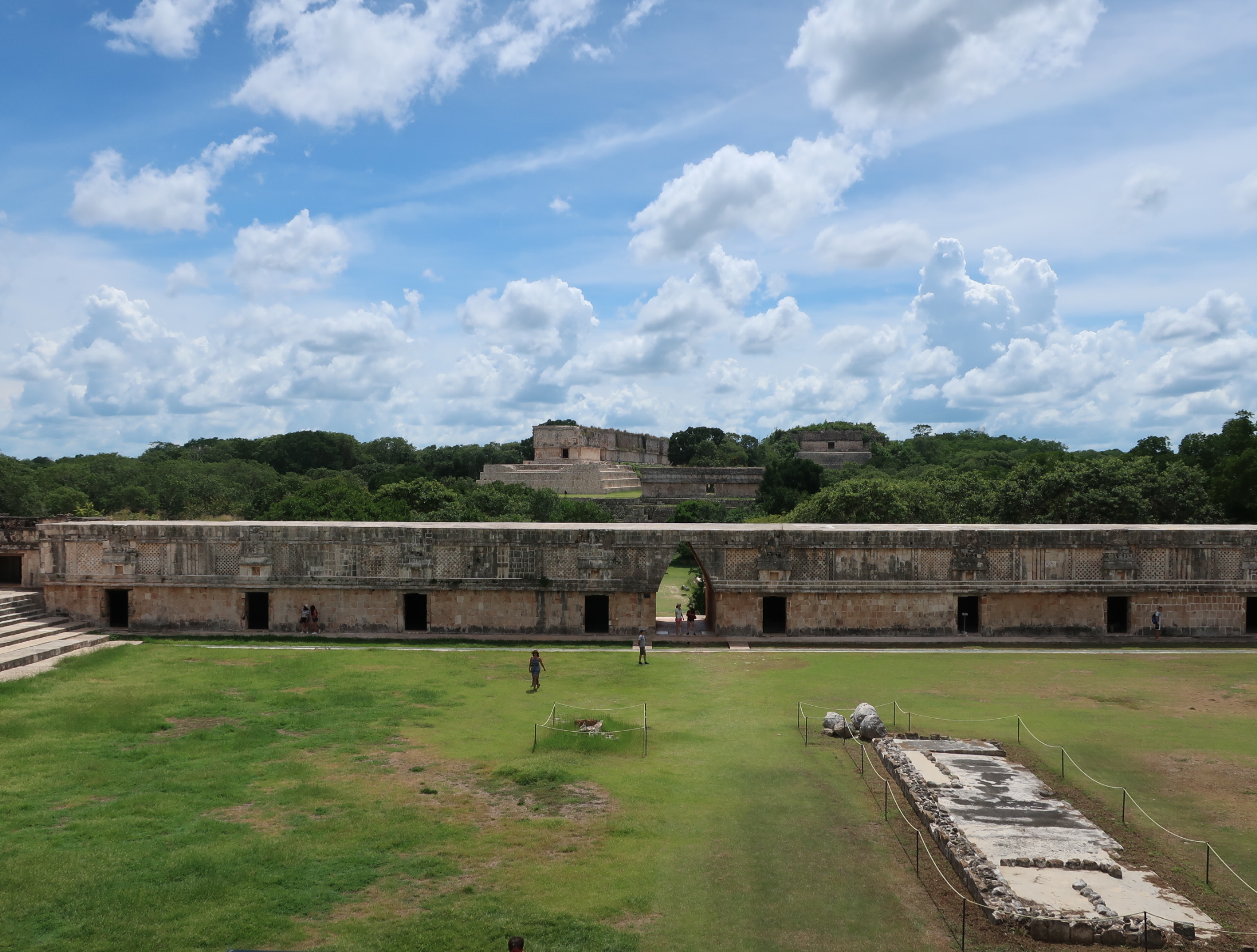 A Complete 2026 Uxmal Tour Guide – Nunnery Quadrangle at Uxmal, Yucatán.