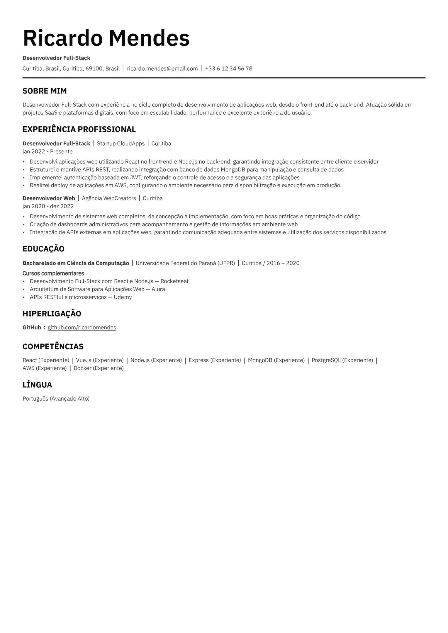 Modelo de currículo para desenvolvedor full-stack