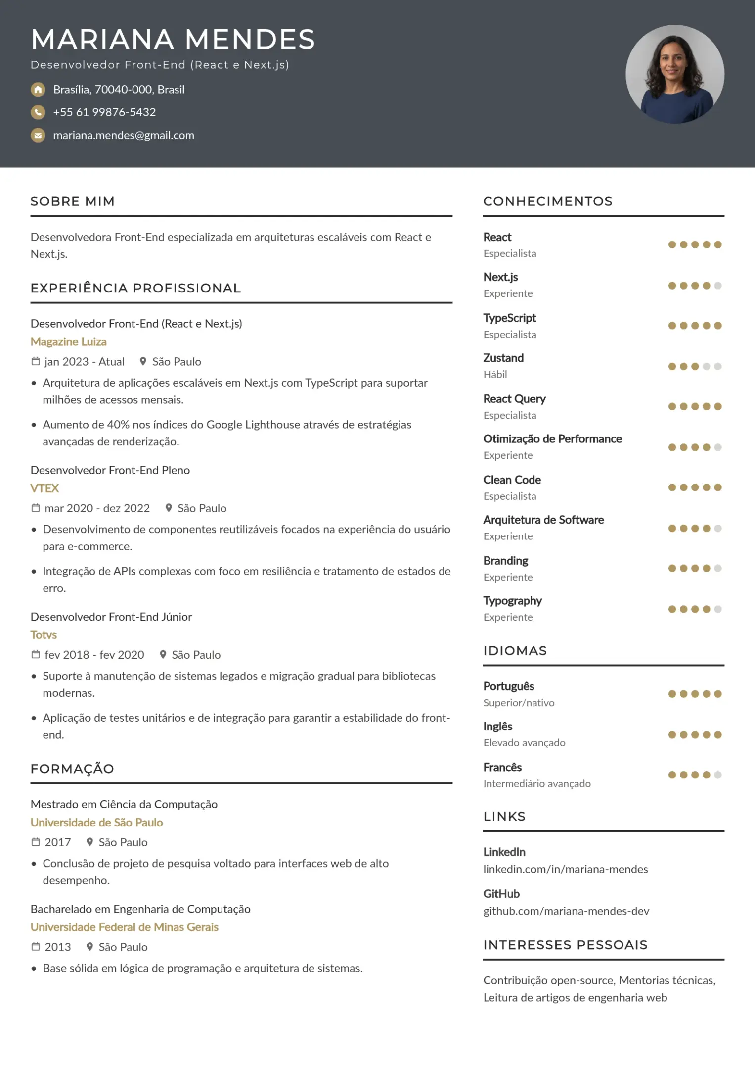 Exemplo de CV de desenvolvedor front-end especialista em React e Next.js
