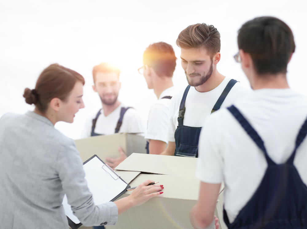 Moving Companies in Oklahoma City checking schedules.