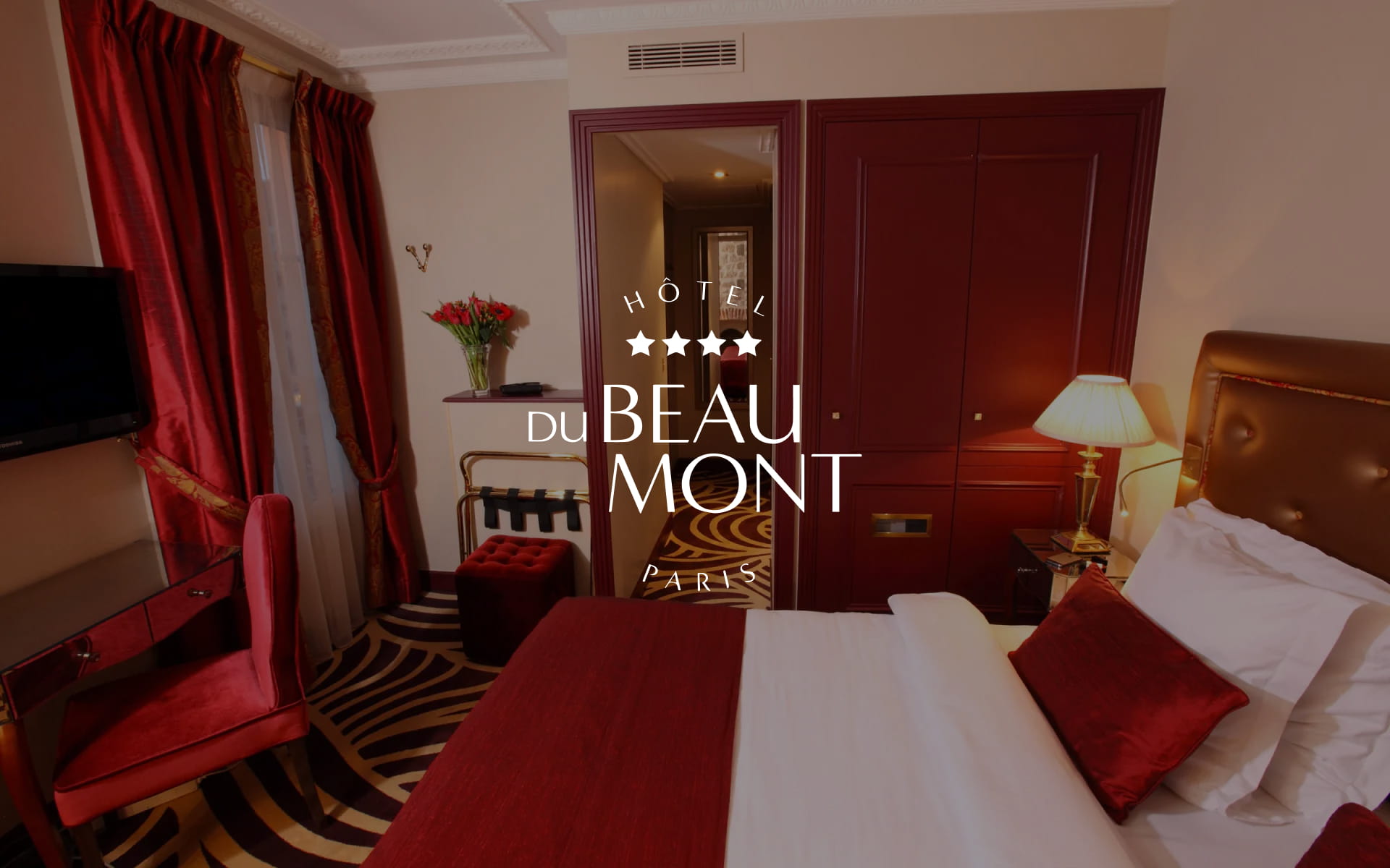 Hôtel du Beaumont | Charme et Élégance près du Moulin Rouge