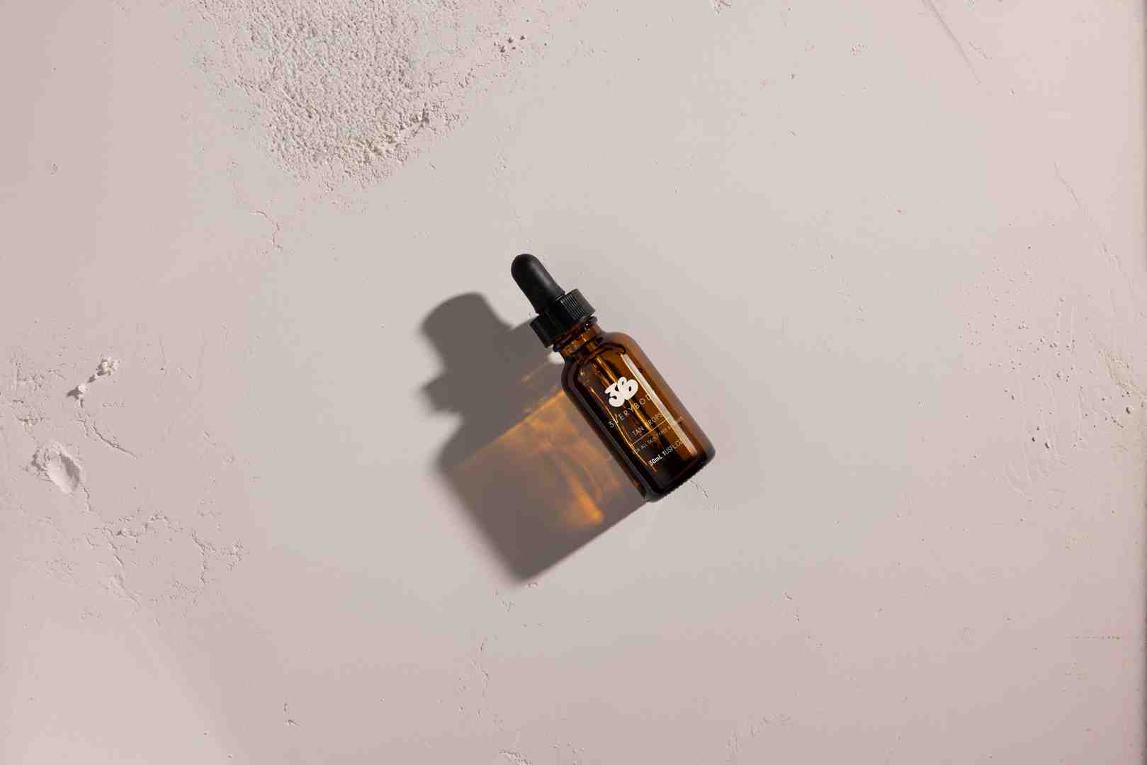 product label with key ingredients highlighted - does moisturising help fake tan last longer product label with key ingredients highlighted - does moisturising help fake tan last longer