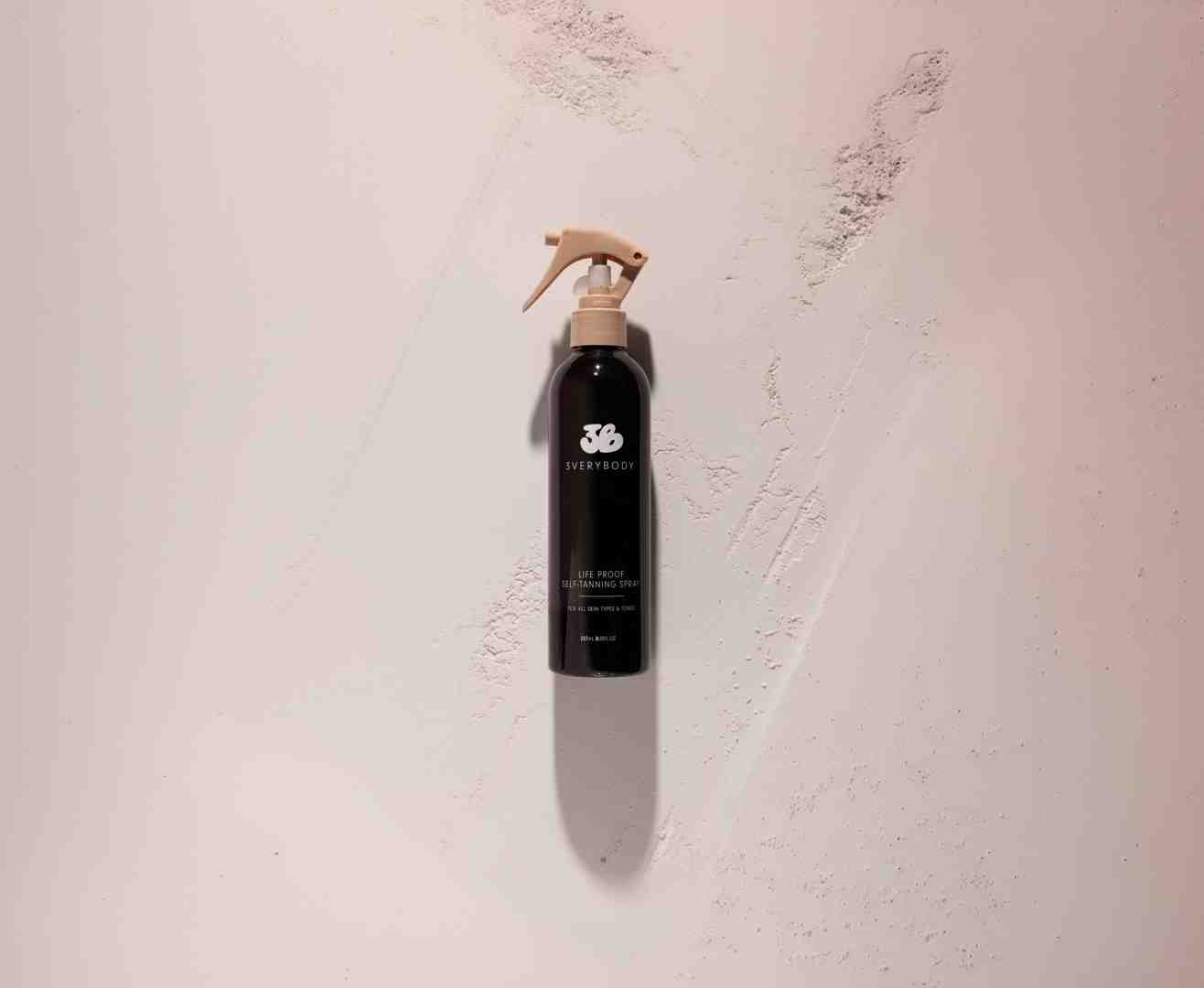 Work out hard & keep your glow! Find the best sweat resistant fake tan & tips for a streak-free, life-proof tan.