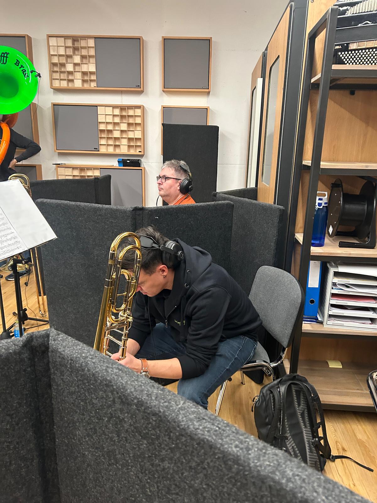 Dia während Medienwiedergabe