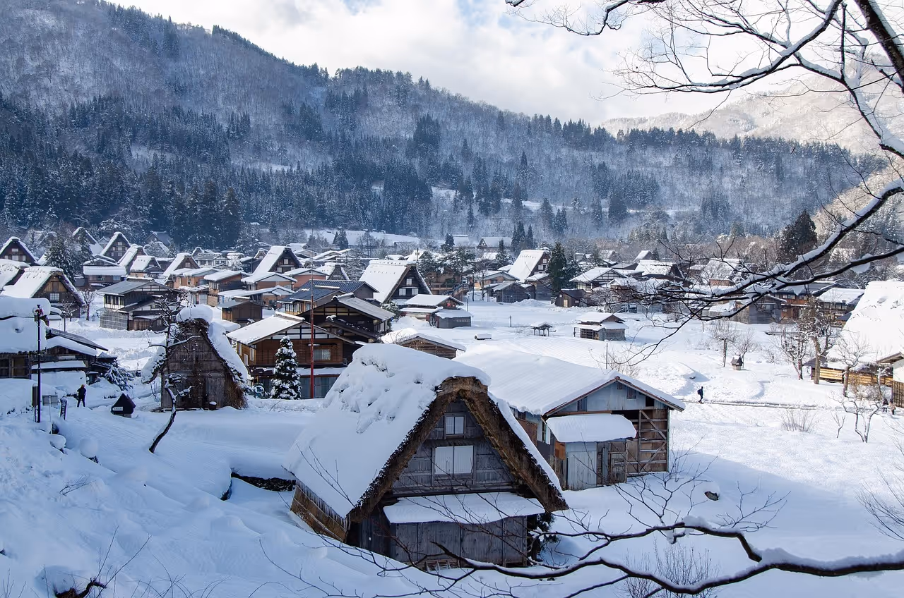 Shirakawa-go – A Timeless Mountain Village