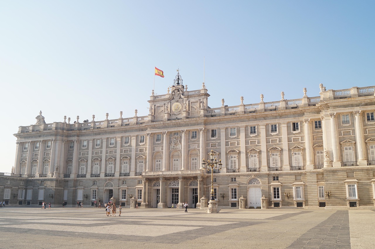 10 Crazy Things to Do in Madrid That Locals Love Too!