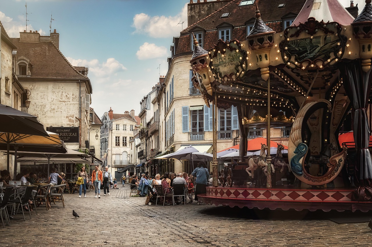 Discover the Heart of Old Town Riga