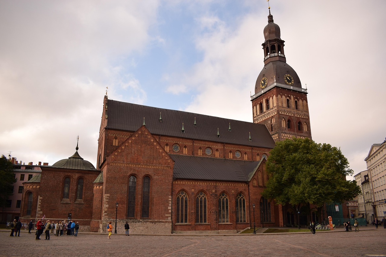 Experience Riga Cathedral and the Cat House