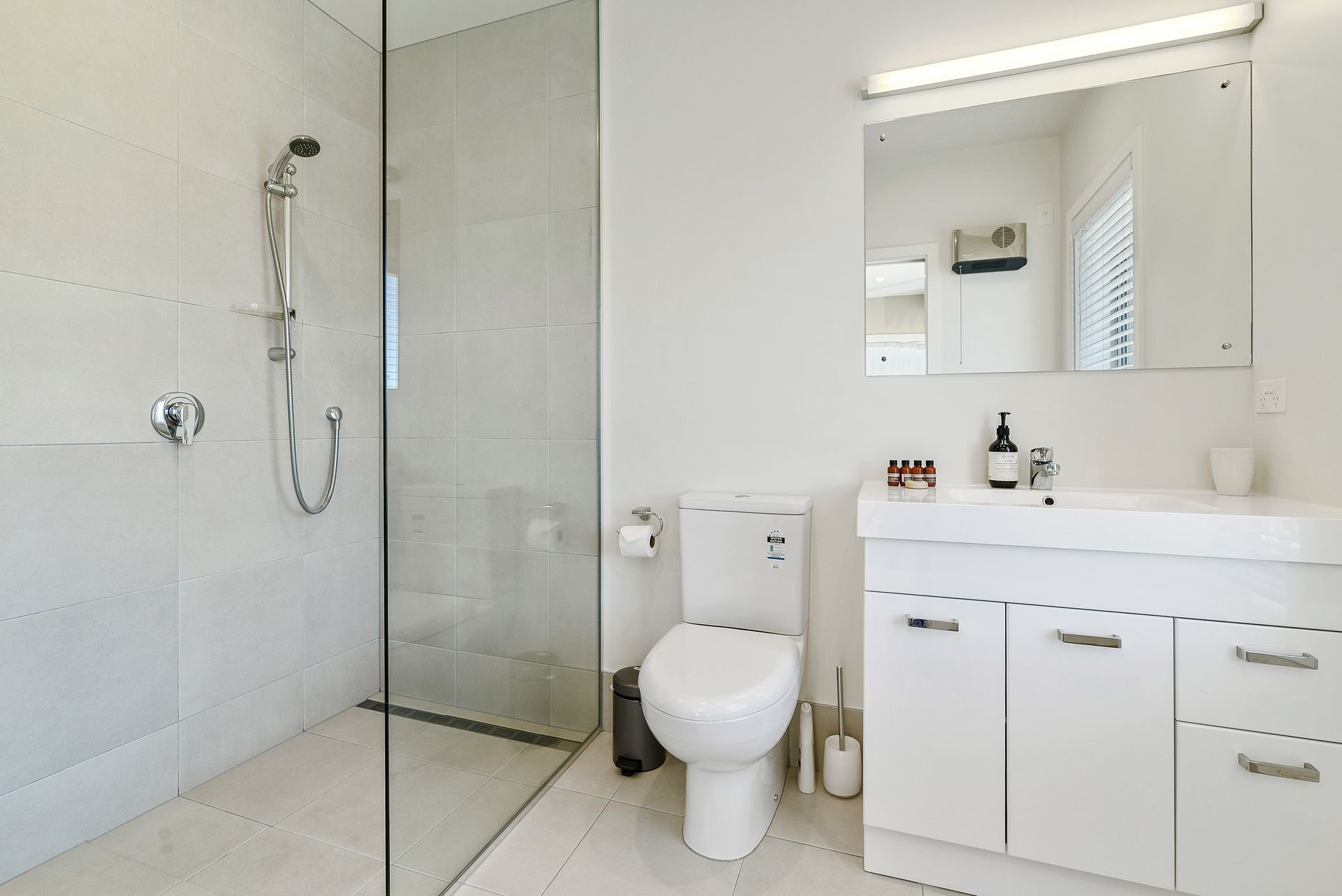 Bathroom with walk-in shower at Highview Haven, Queenstown