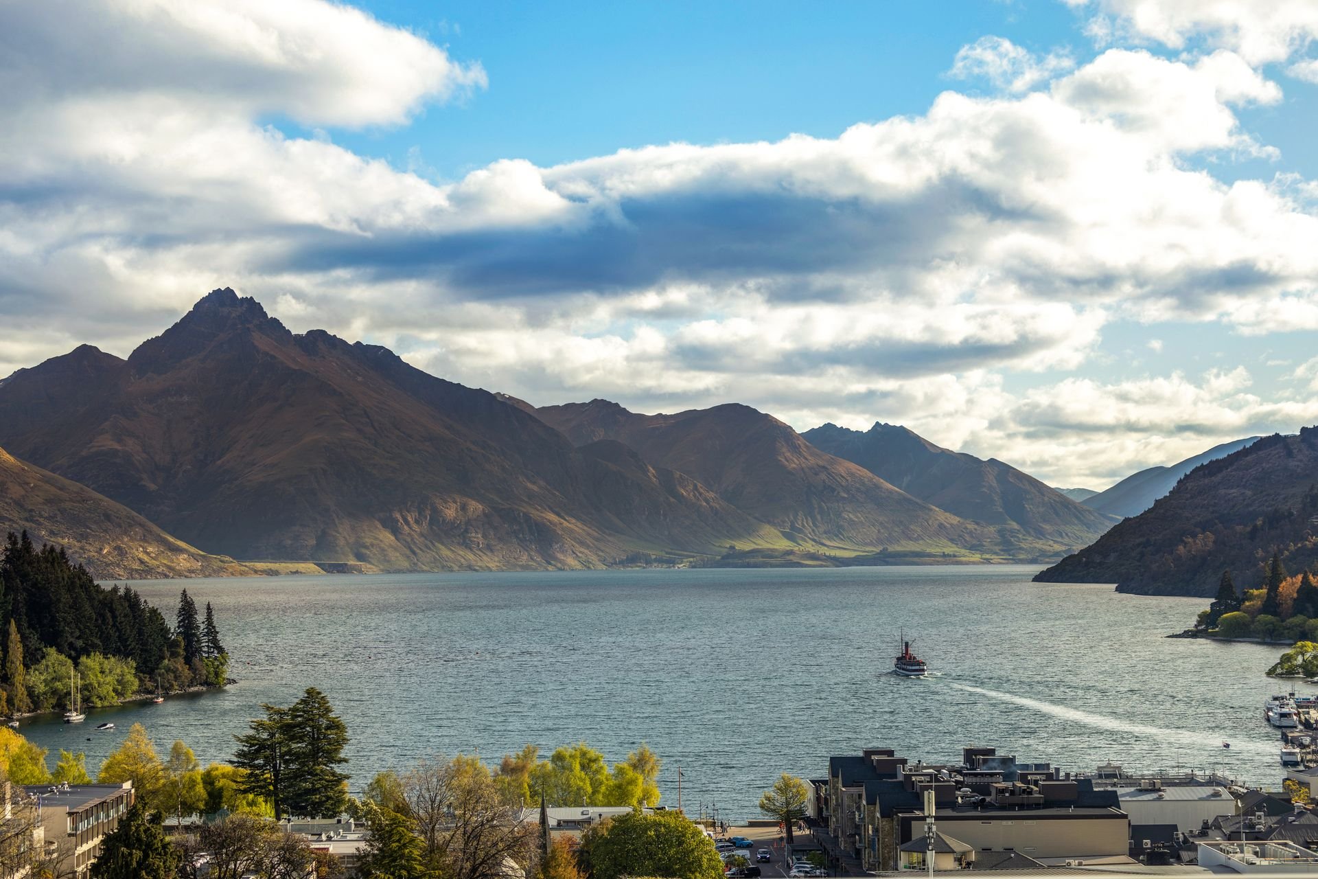 View over Queenstown Bay and Lake Whakatipu at Sunset Views, Queenstown