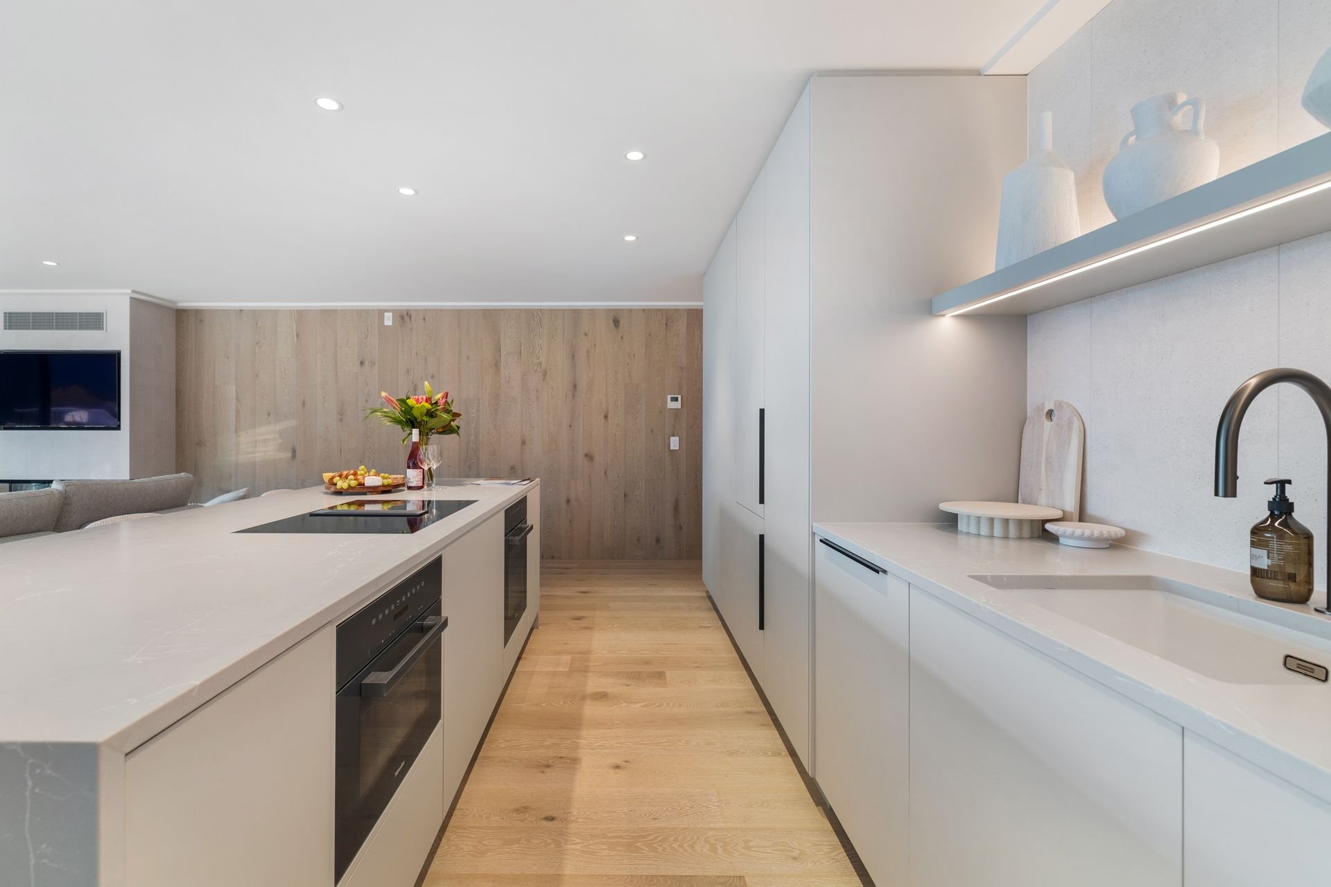 Kitchen with island bench at Sunset Views, Queenstown