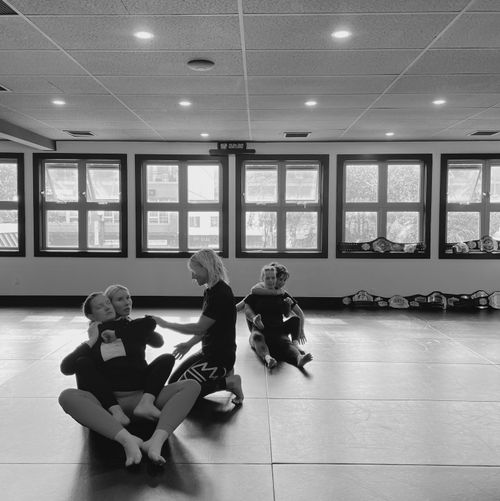 Preview image of a Womens BJJ class at Roundhous