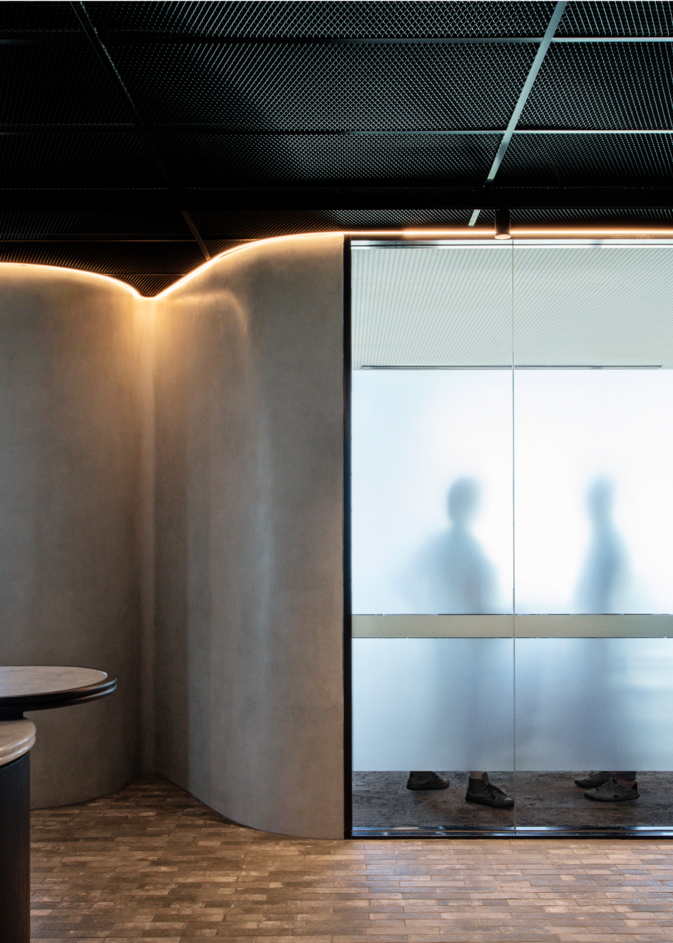 Adelaide workplace fitout – view 9