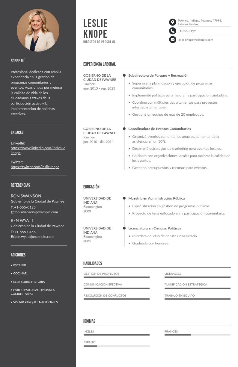 Guía Paso a Paso para Elaborar un CV de Director de Programa: Plantillas y Consejos Útiles