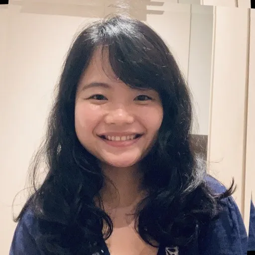Danielle L., Co-Founder @ LinkedSDR