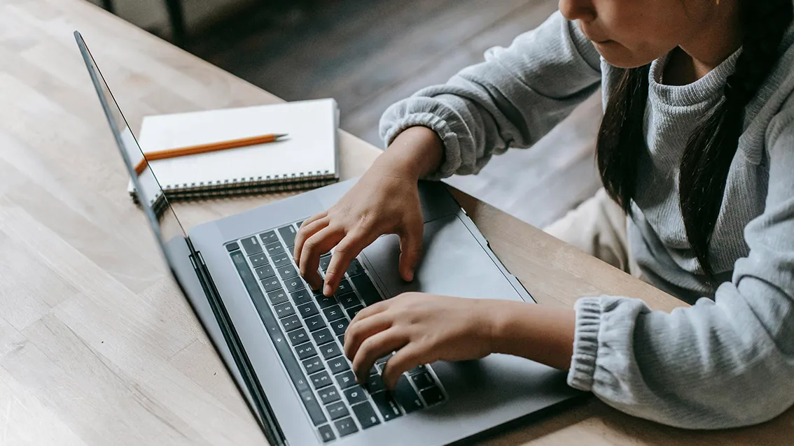 Exercice d'anglais en ligne : Améliorez votre niveau avec ces outils gratuits