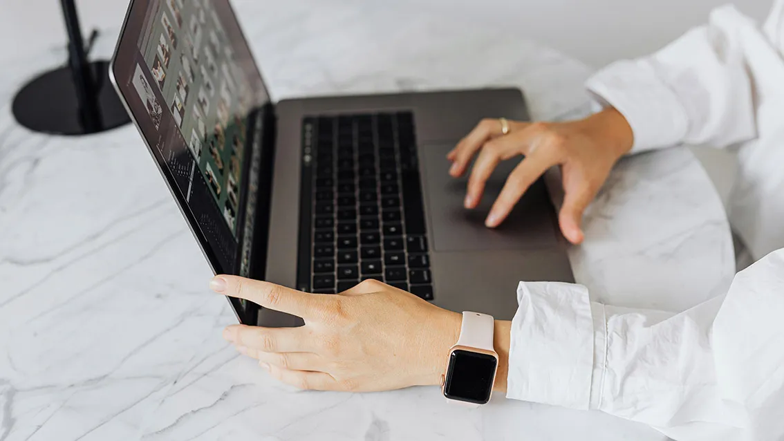 Écrire une lettre de motivation en anglais pour un stage : Guide et conseils