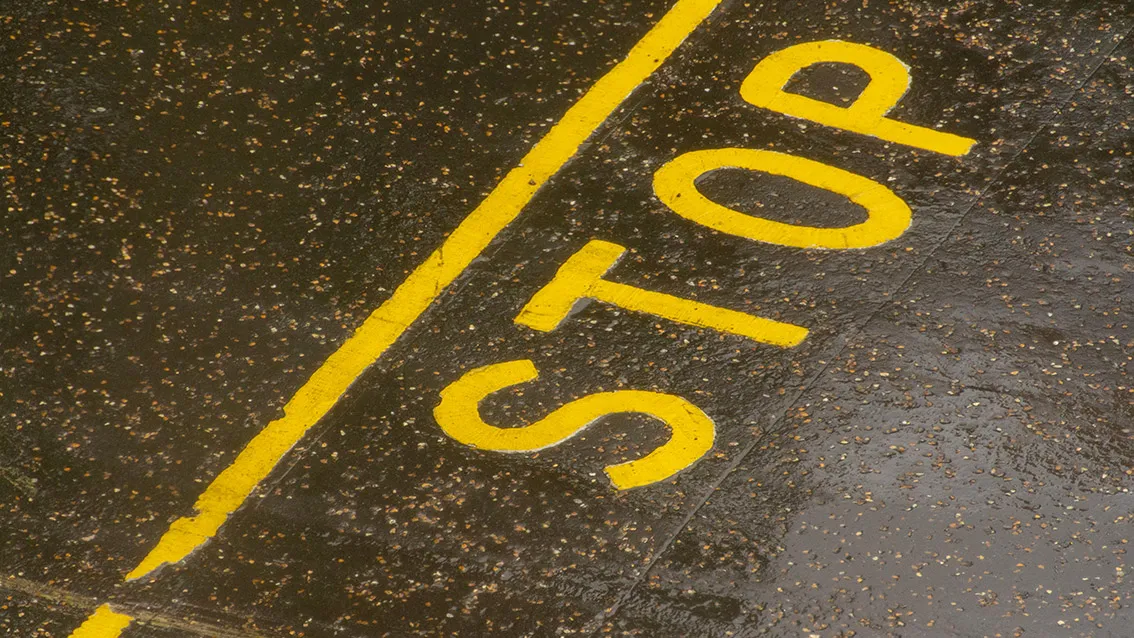 L'Impératif en Anglais : Règles et Exemples