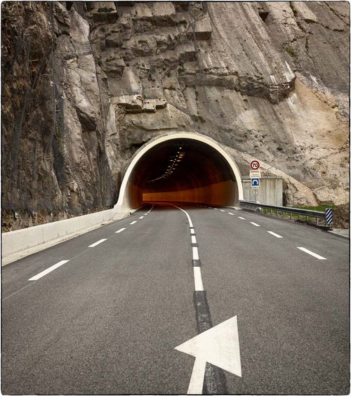 V136 "Le Túnel" 2028