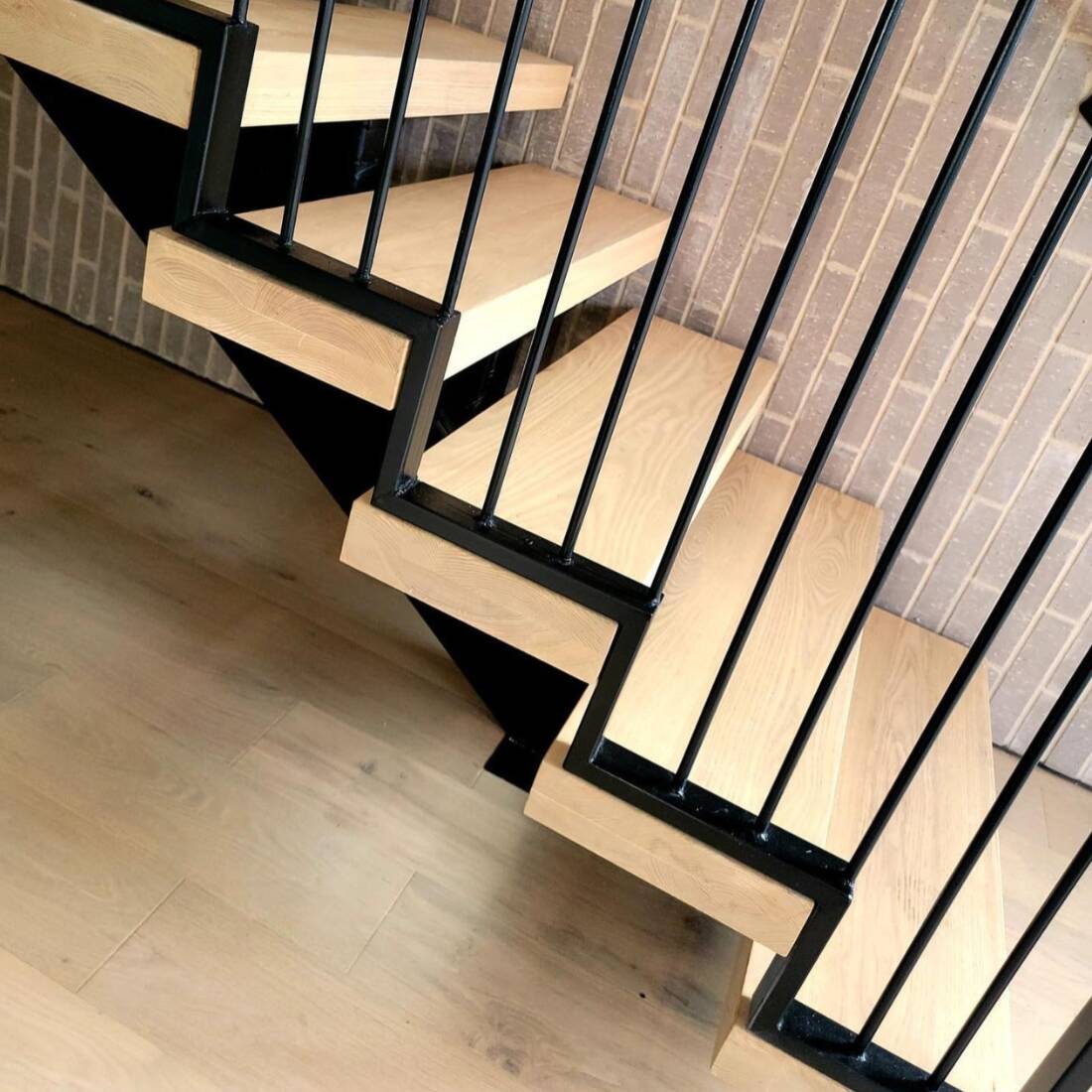 Custom Hardwood Stairs/Steps