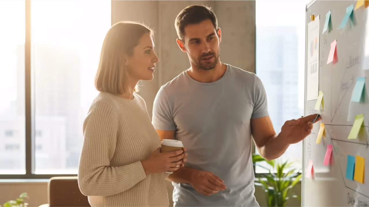 What Is an Agile Release Train? Guide (2025)