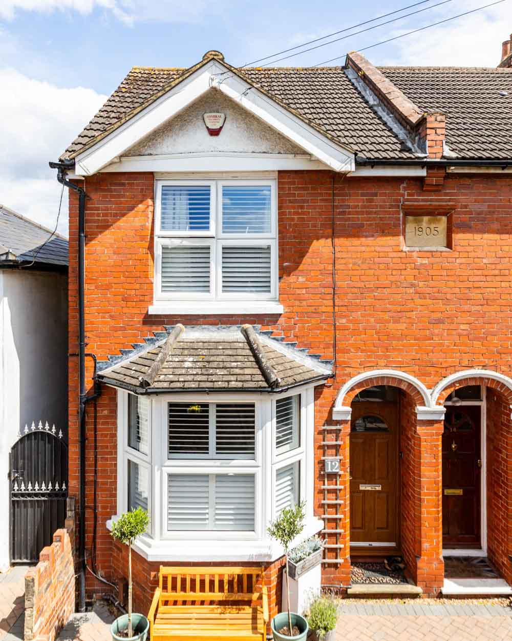property-img