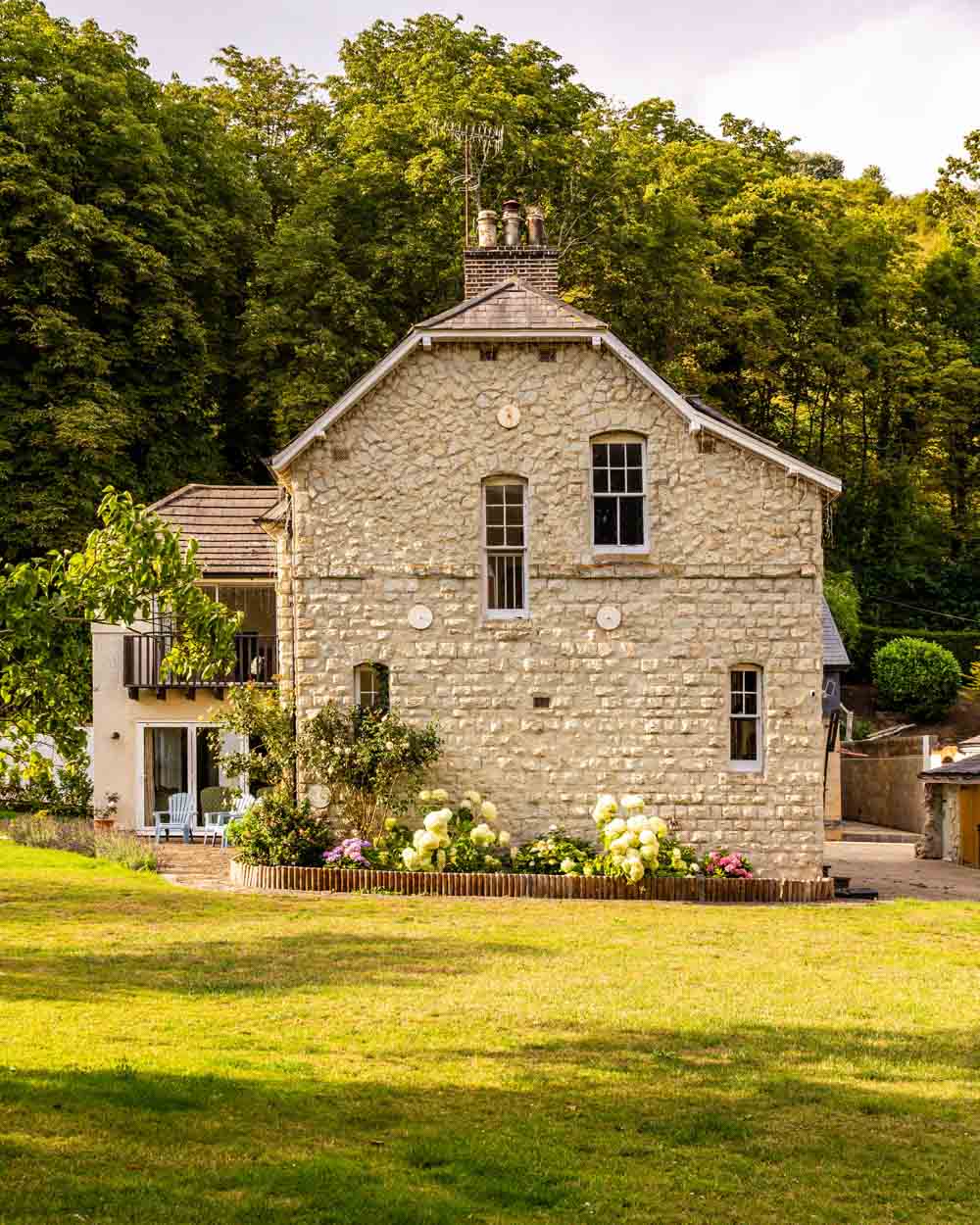 property-img