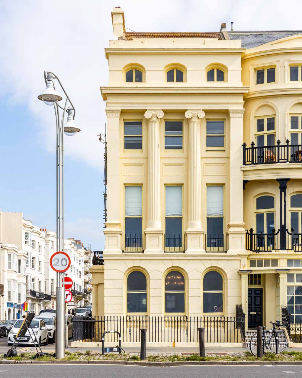 property-img