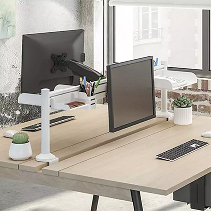 slatwall-bureau