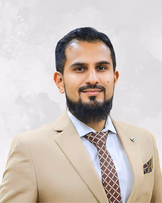 Portrait of Shafi Warraich
