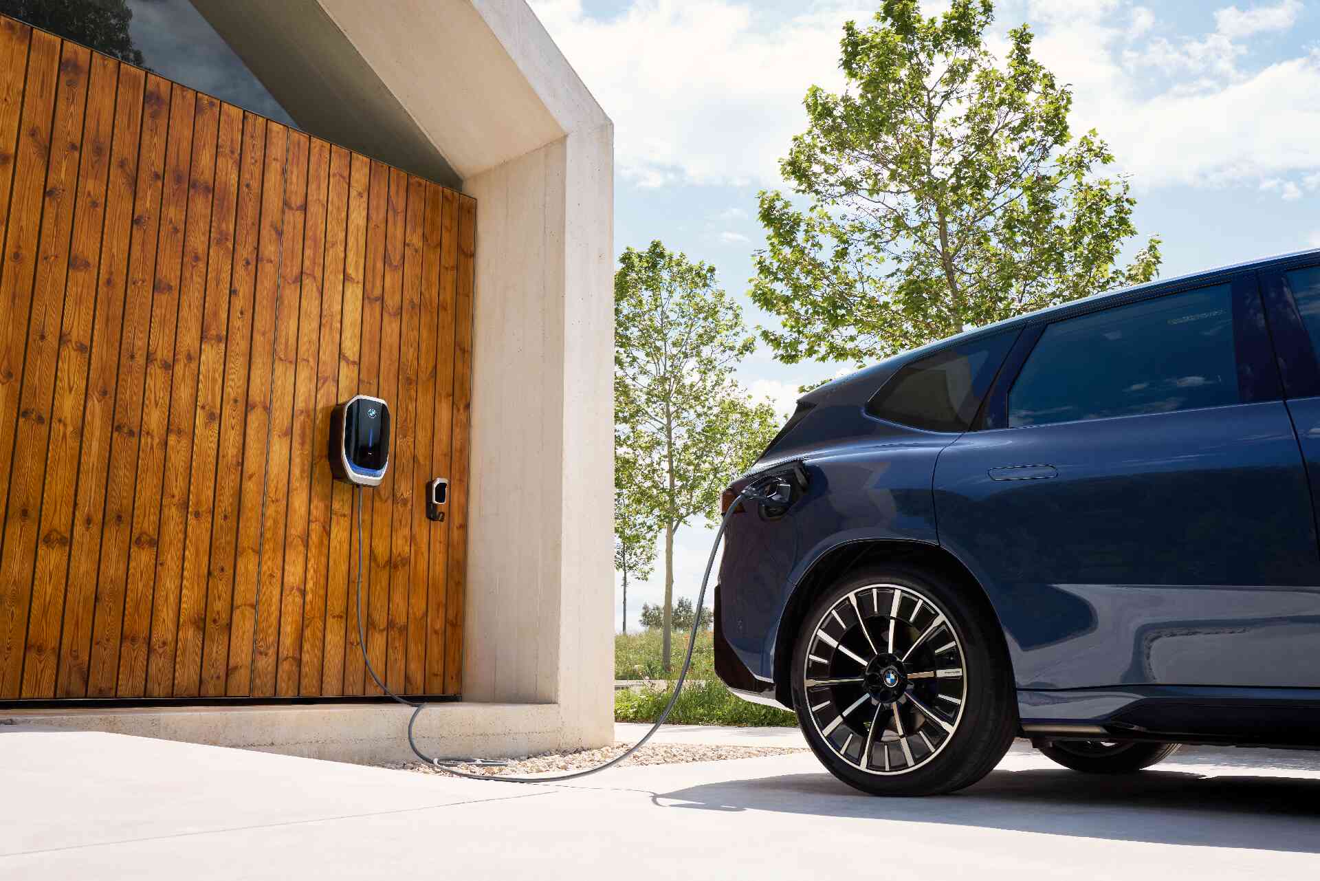 Bidirektionales Laden mit Ihrem BMW: Ihr Elektroauto als Energiespeicher 🔋⚡