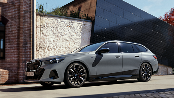 BMW i5 M60 xDrive Touring