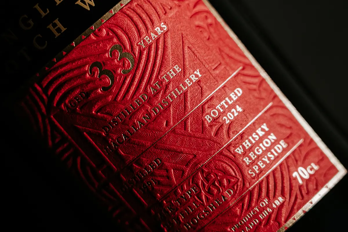 Close up of the Maestro bottle