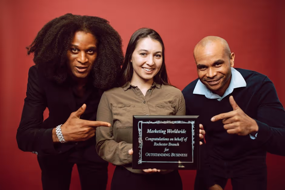 Transform Your Workplace: A Better Way to Recognize Employee Efforts