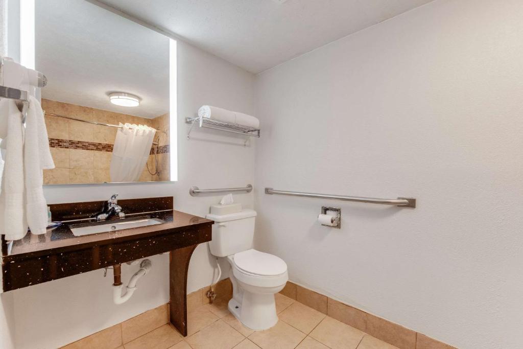 Hotel for sale NC