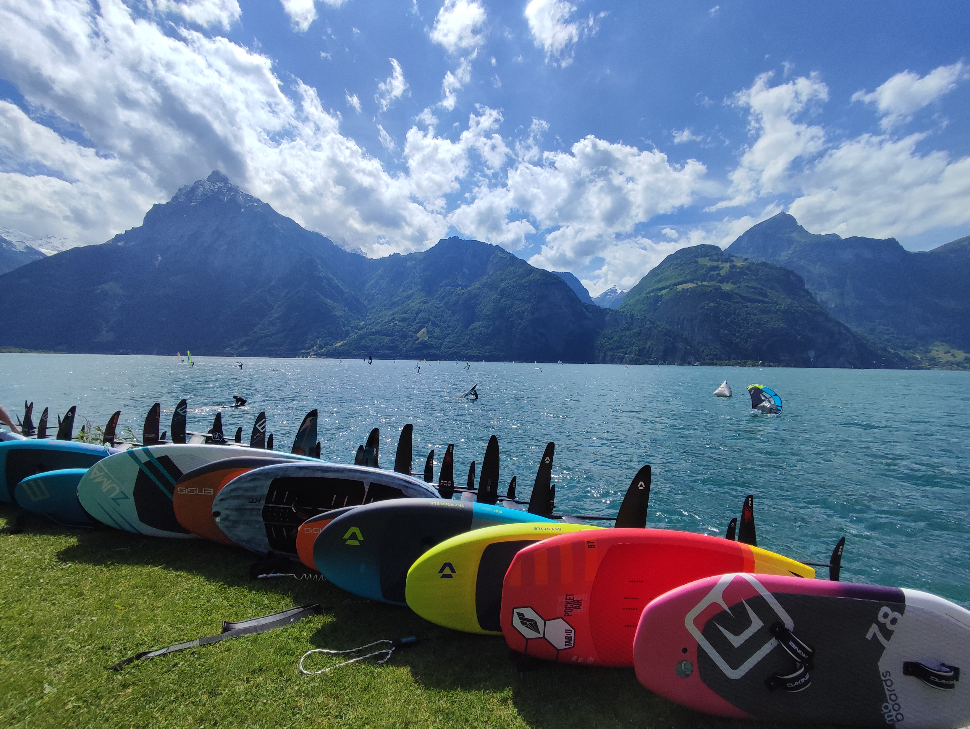 Helles, modern eingerichtetes Sprechzimmer