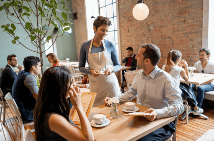 The Hidden Bottlenecks Impacting Restaurant Efficiency in the UAE (and How to Fix Them)