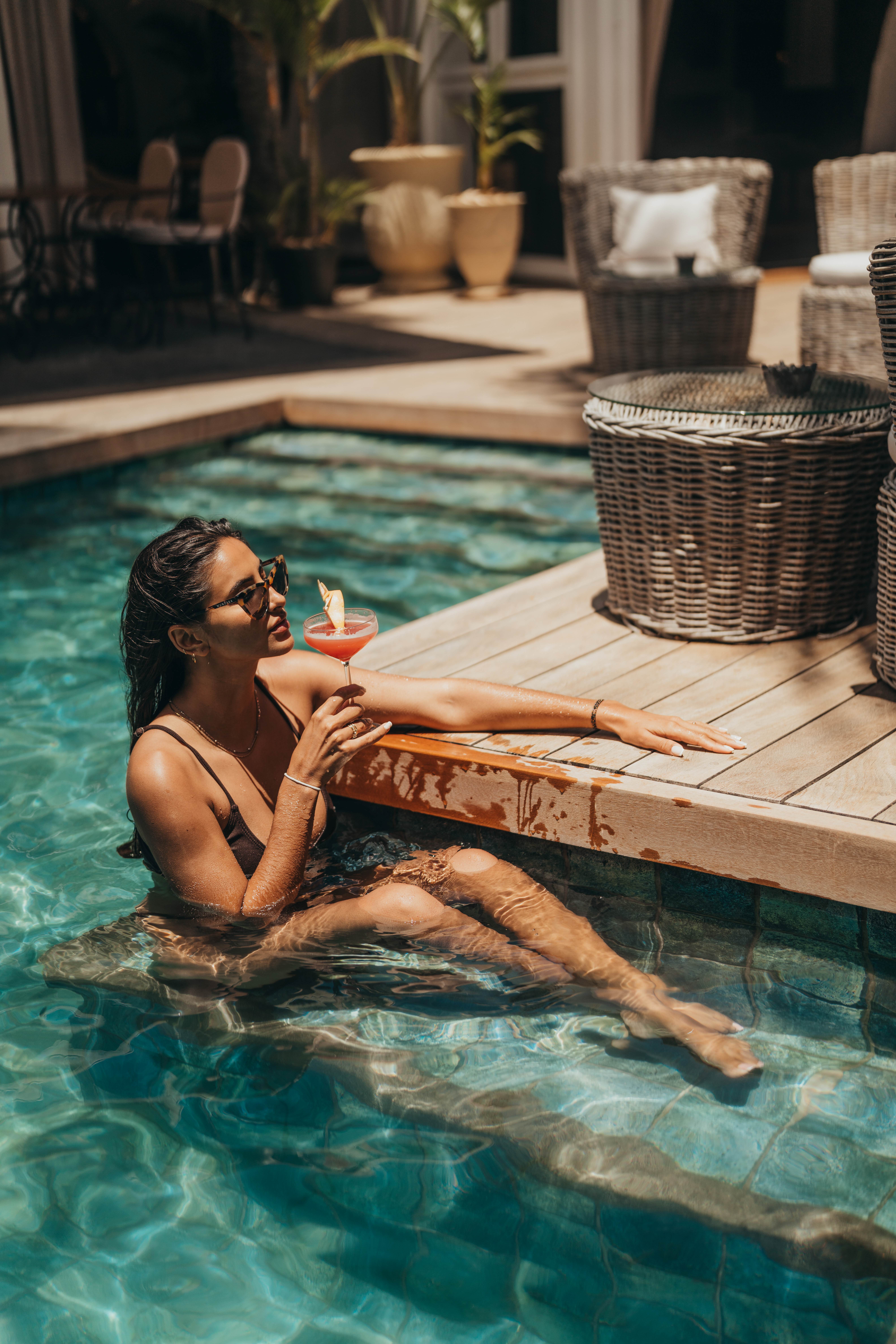 Room with palm tree and sailboat model 20 Degrés Sud