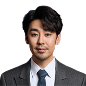 Jonas Zhang, Senior Vice President, Product & Growth