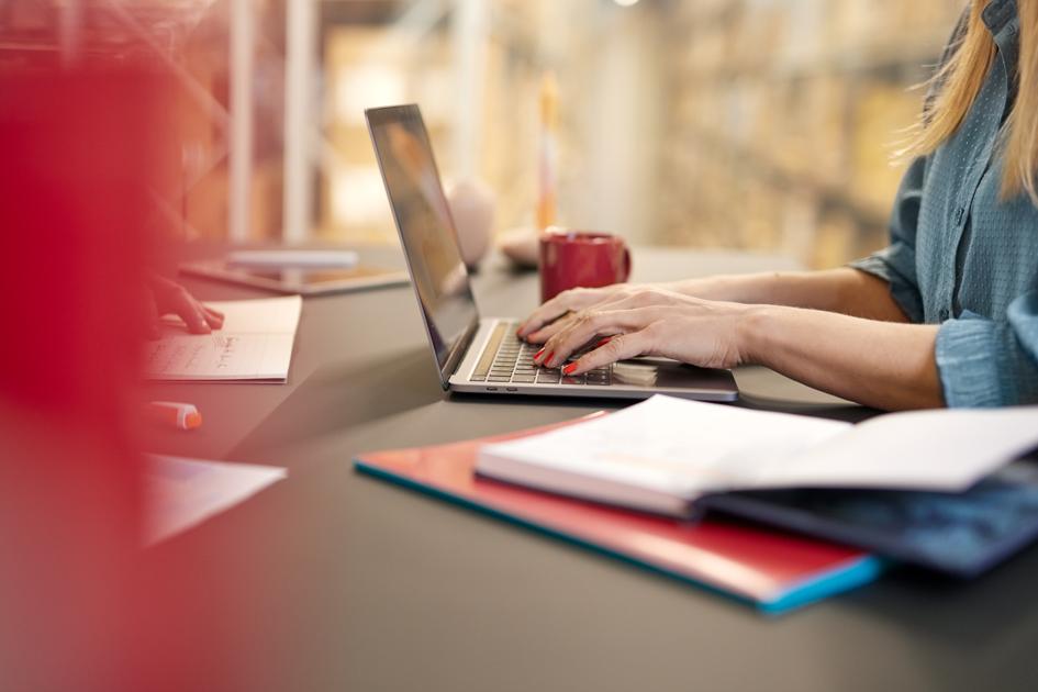 Gjaldskrá og áskriftarleiðir