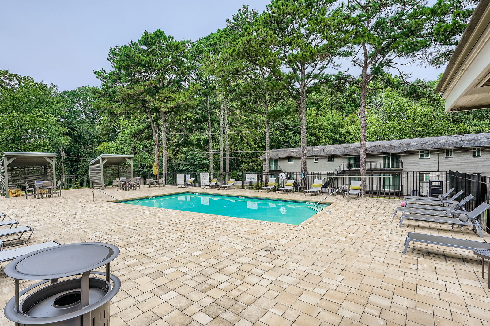 outdoor lounge area
