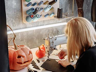 24 Halloween fundraising ideas for nonprofits that just work