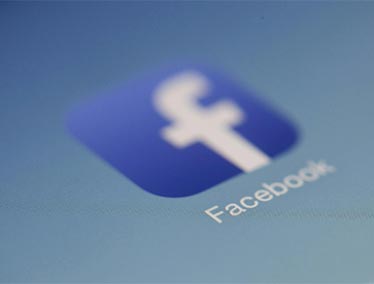 Fundraising on Facebook for nonprofits: A complete guide