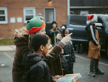 Why 30% Donate in December: Year-End Giving Statistics