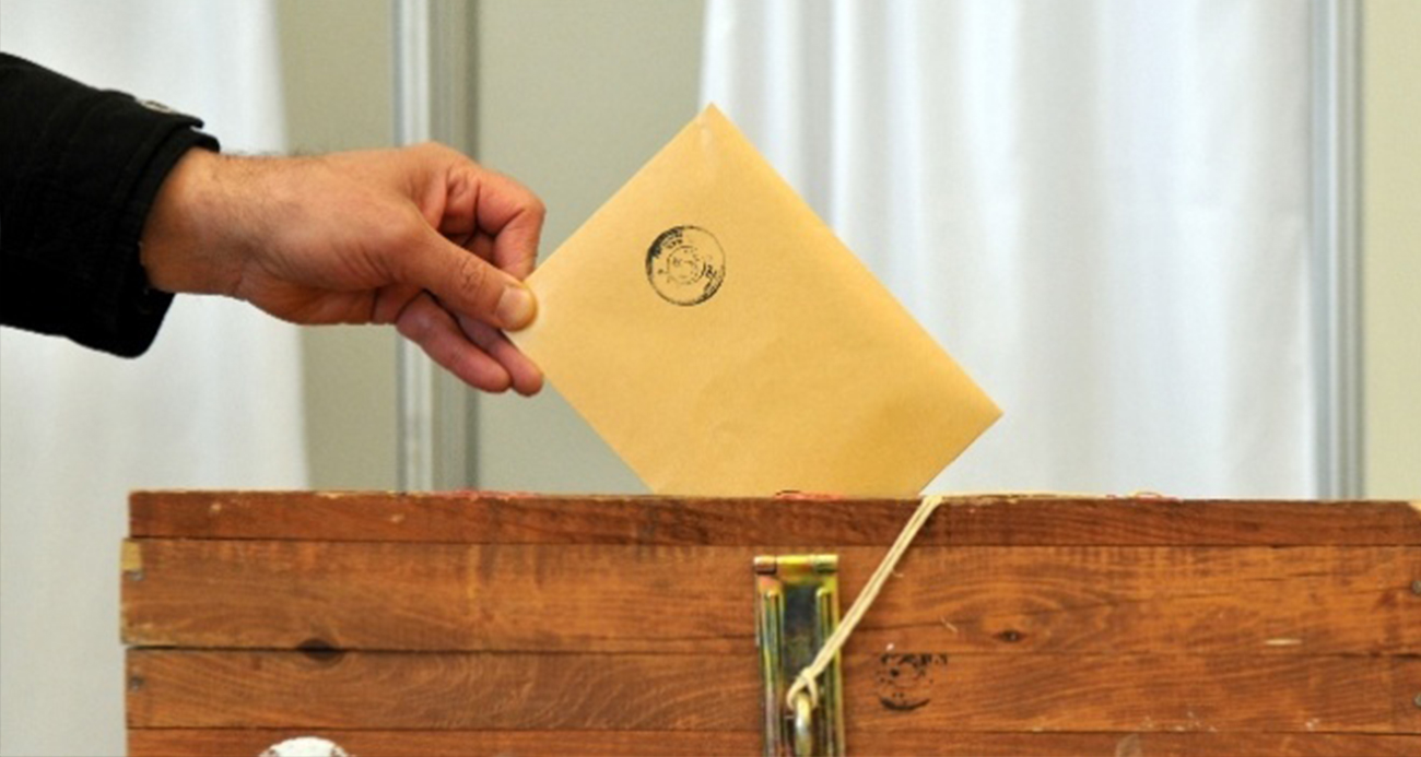31 Mart 2024 tarihinde yapılacak olan Mahalli İdareler Genel Seçimlerine ilişkin seçim takvimi Resmi Gazete’de yayımlandı. Seçim takviminin başlangıç tarihi 1 Ocak 2024 olarak belirlendi.
