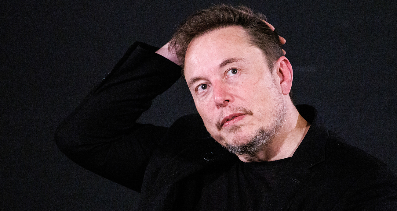ABD'li milyarder Elon Musk, sahibi olduğu sosyal medya platformu X'e reklam vermeyi bırakan şirketlere tepkisini küfürlü sözlerle gösterdi.