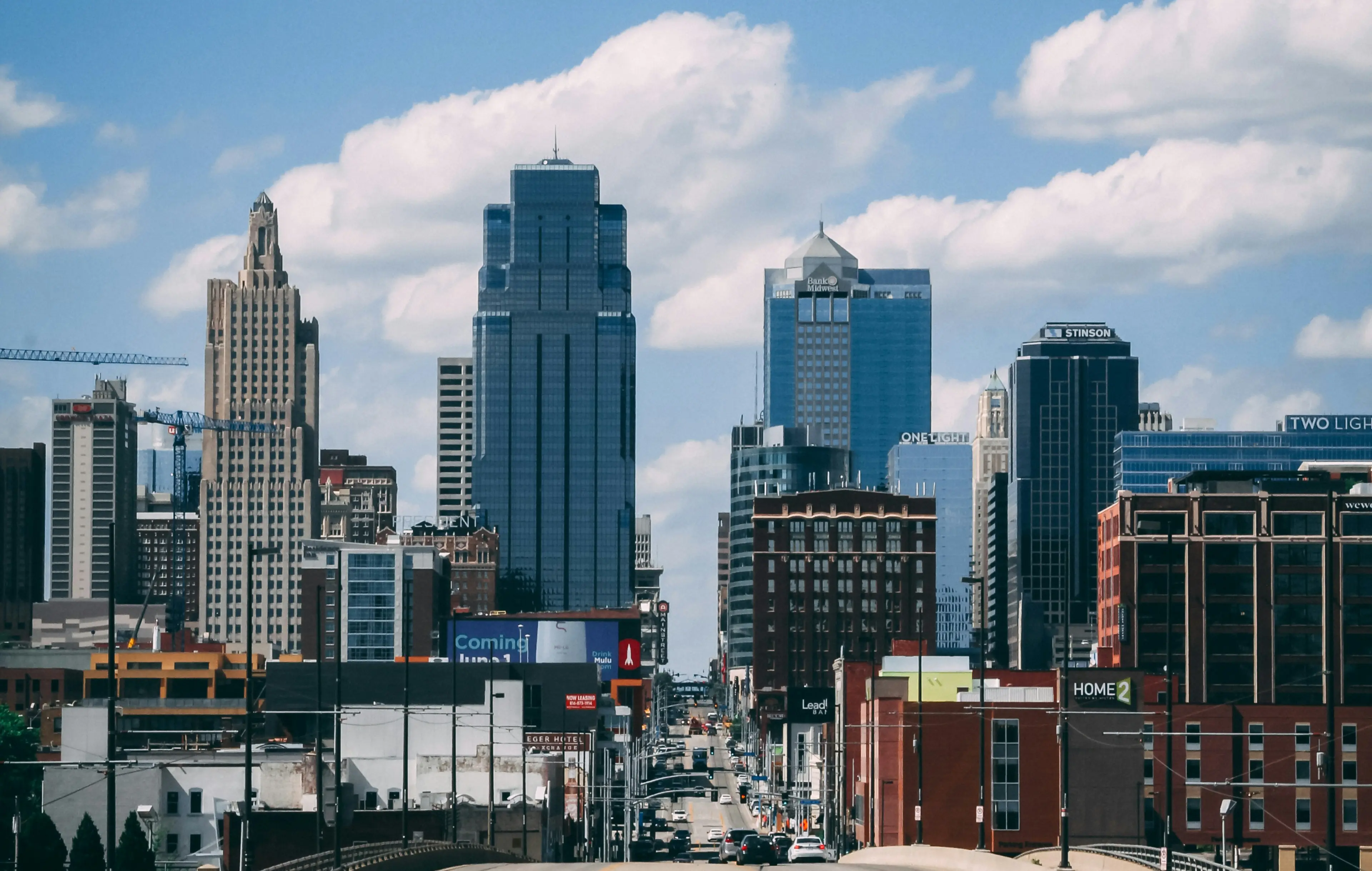 Kansas City, MO city skyline