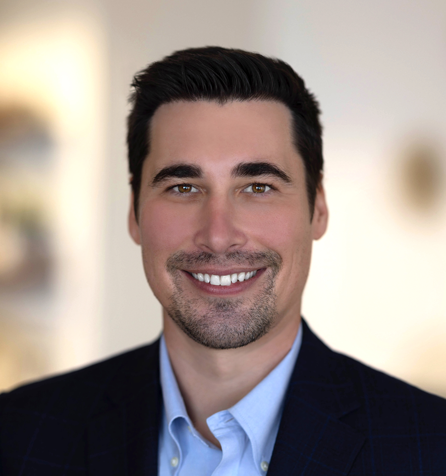 headshot of ashley woolsey